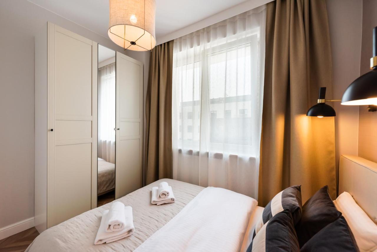 Remarkable City Centre Apartment Warsaw Exterior photo